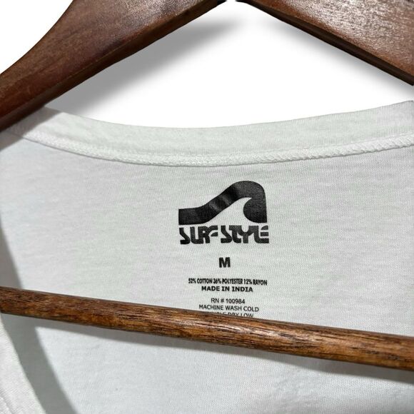 Surf Style Women's Miami Graphic V Neck T Shirt Blue White Size M‎ 19 x 26 - Picture 4 of 4